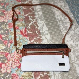 Itzy ritzy wallet/crossbody/fanny pack.